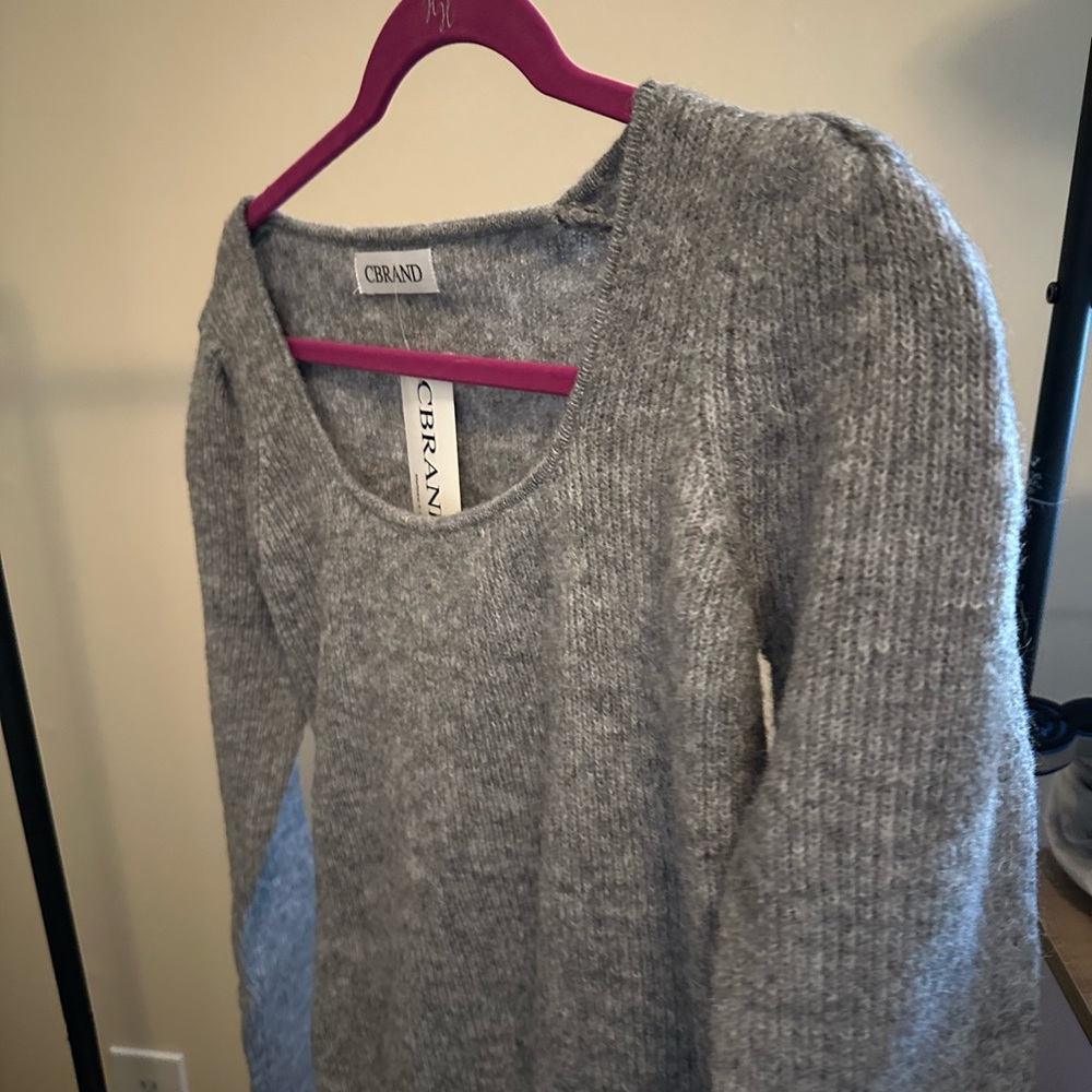 Women's Gray Sweater